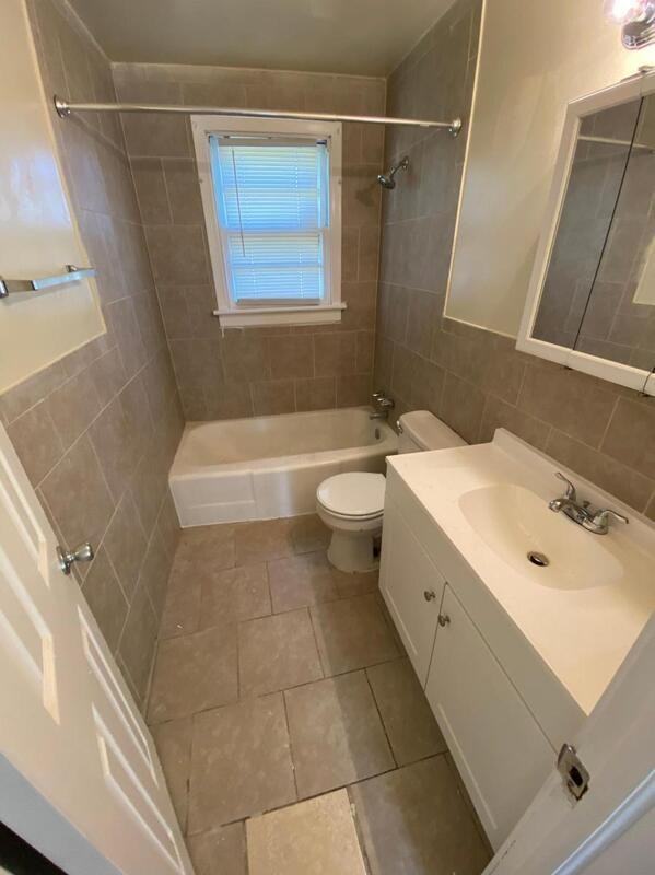 804 Pensacola Ave - Photo 5 of 9