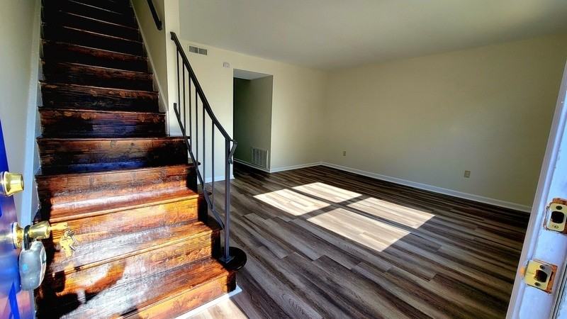 1400 Meridian Ave #6 - Photo 3 of 17