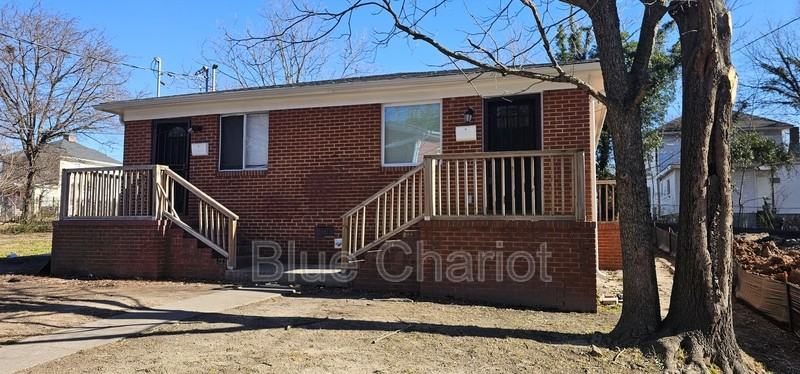 1211 Dawkins St - Photo 2 of 28