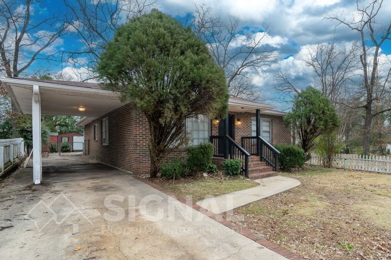 220 4th Ave - Photo 2 of 26