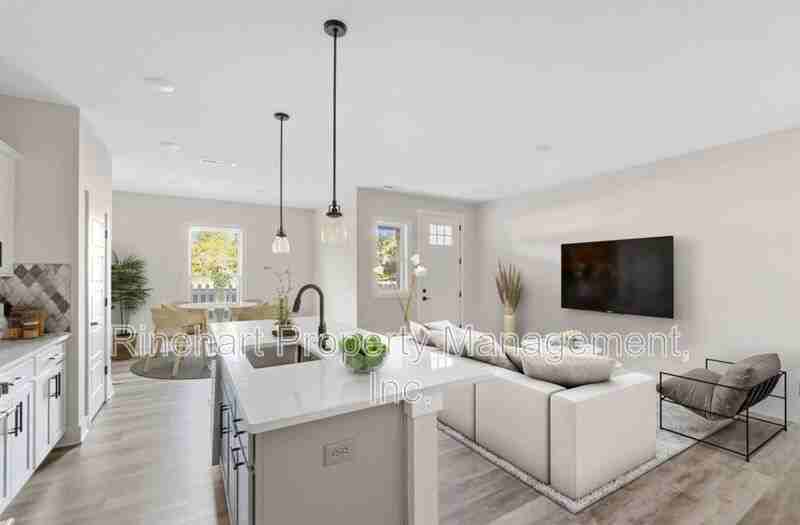 636 Melville Dr - Photo 5 of 16