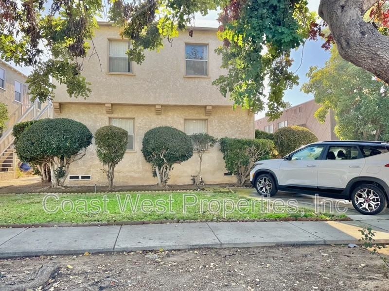 1029 Loring St - Photo 2 of 19