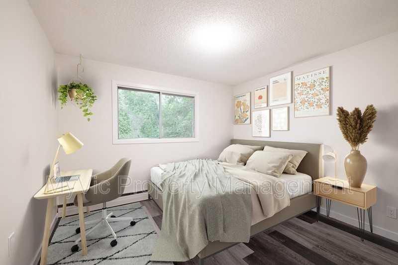 9750 82 Avenue Northwest - Photo 5 of 6