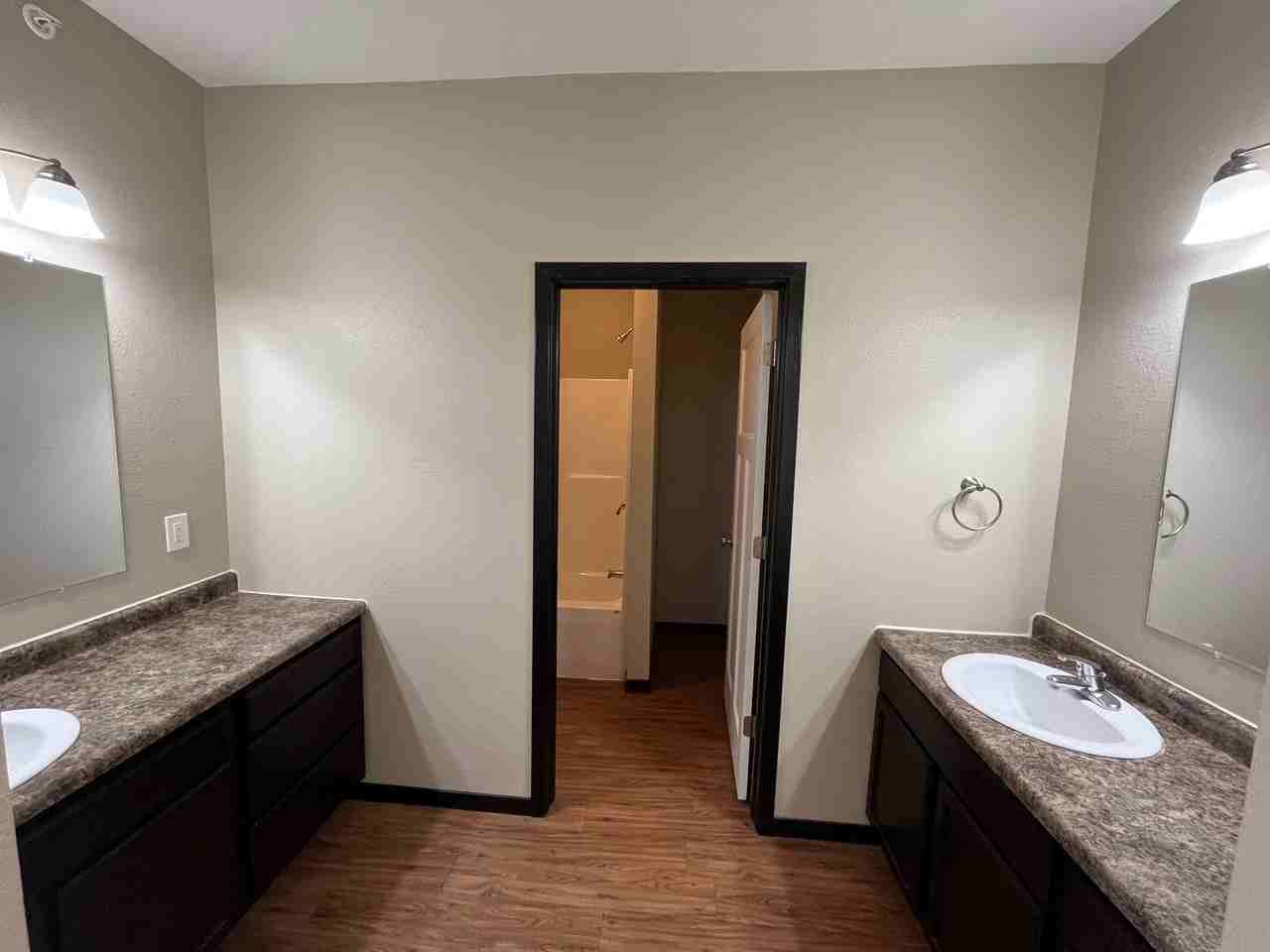 Stadium Center Lofts - Photo 7 of 36
