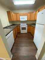 featured image of 843 Oak Ave N