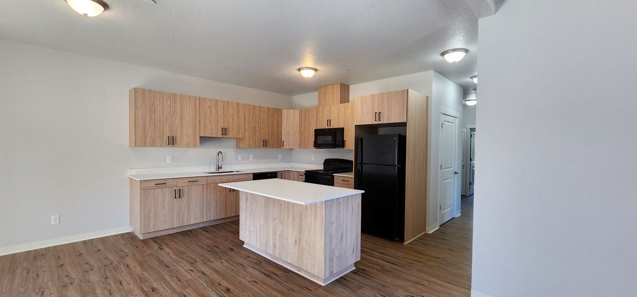 1720 SW 2nd Street - Photo 5 of 23