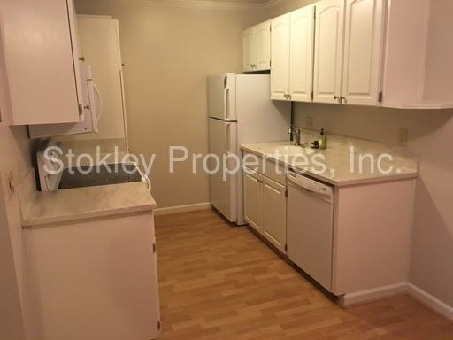 1401 Marchbanks Dr #2 - Photo 3 of 13