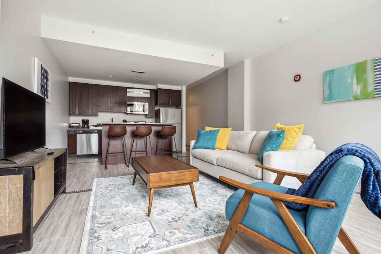 111 State St #1024684P - Photo 3 of 26