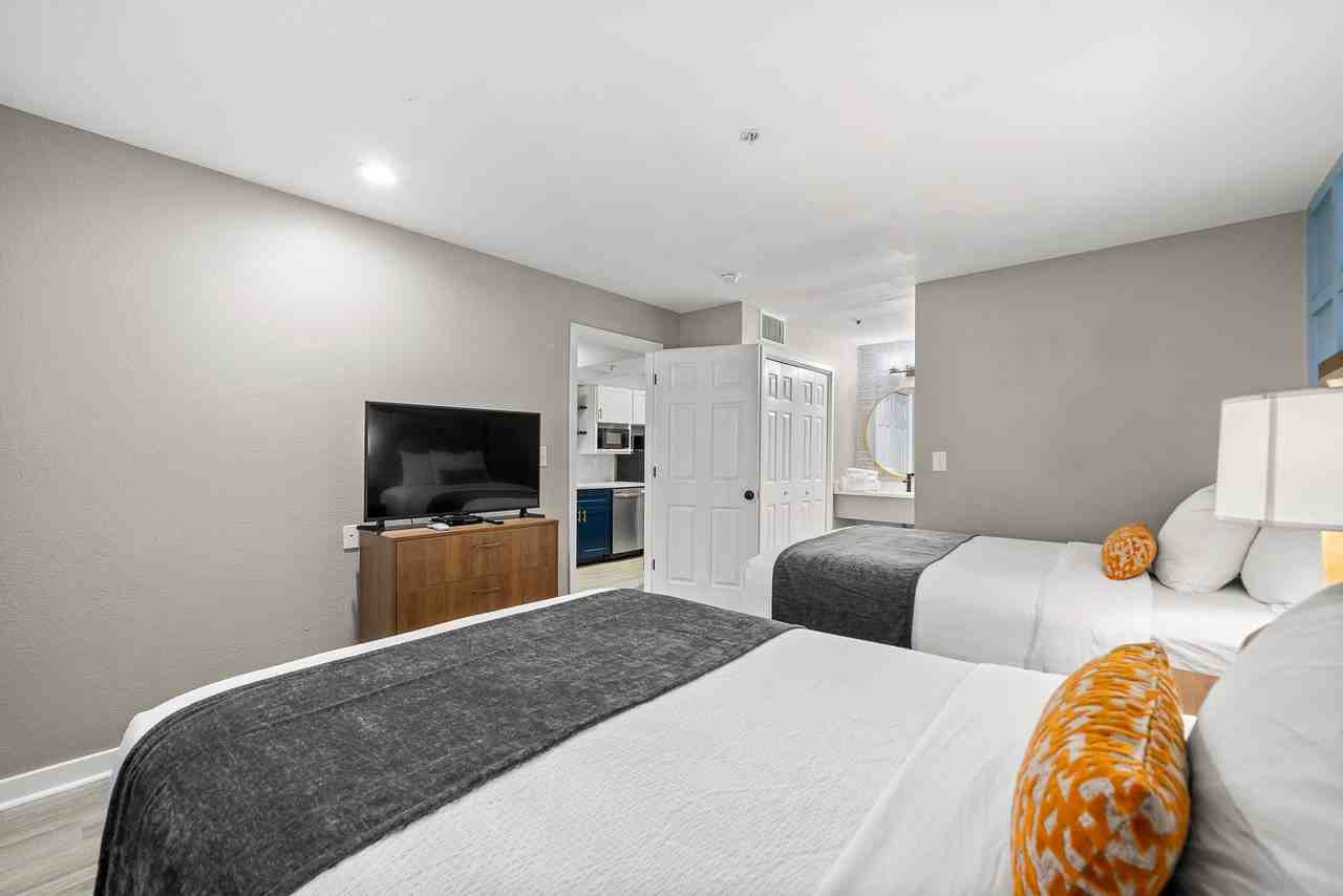 505 Pharr Rd Ne #1019272P - Photo 4 of 22