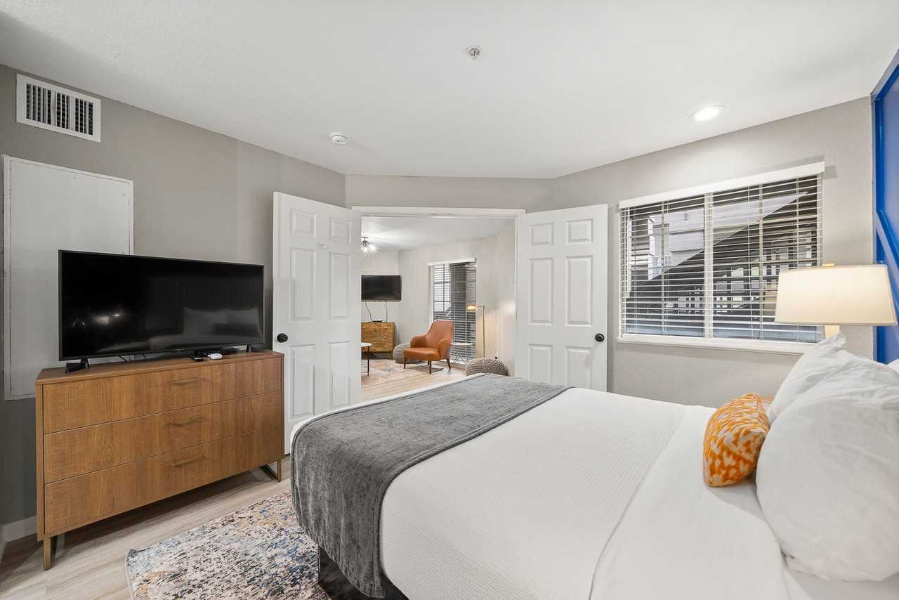 505 Pharr Rd Ne #1019272P - Photo 7 of 22
