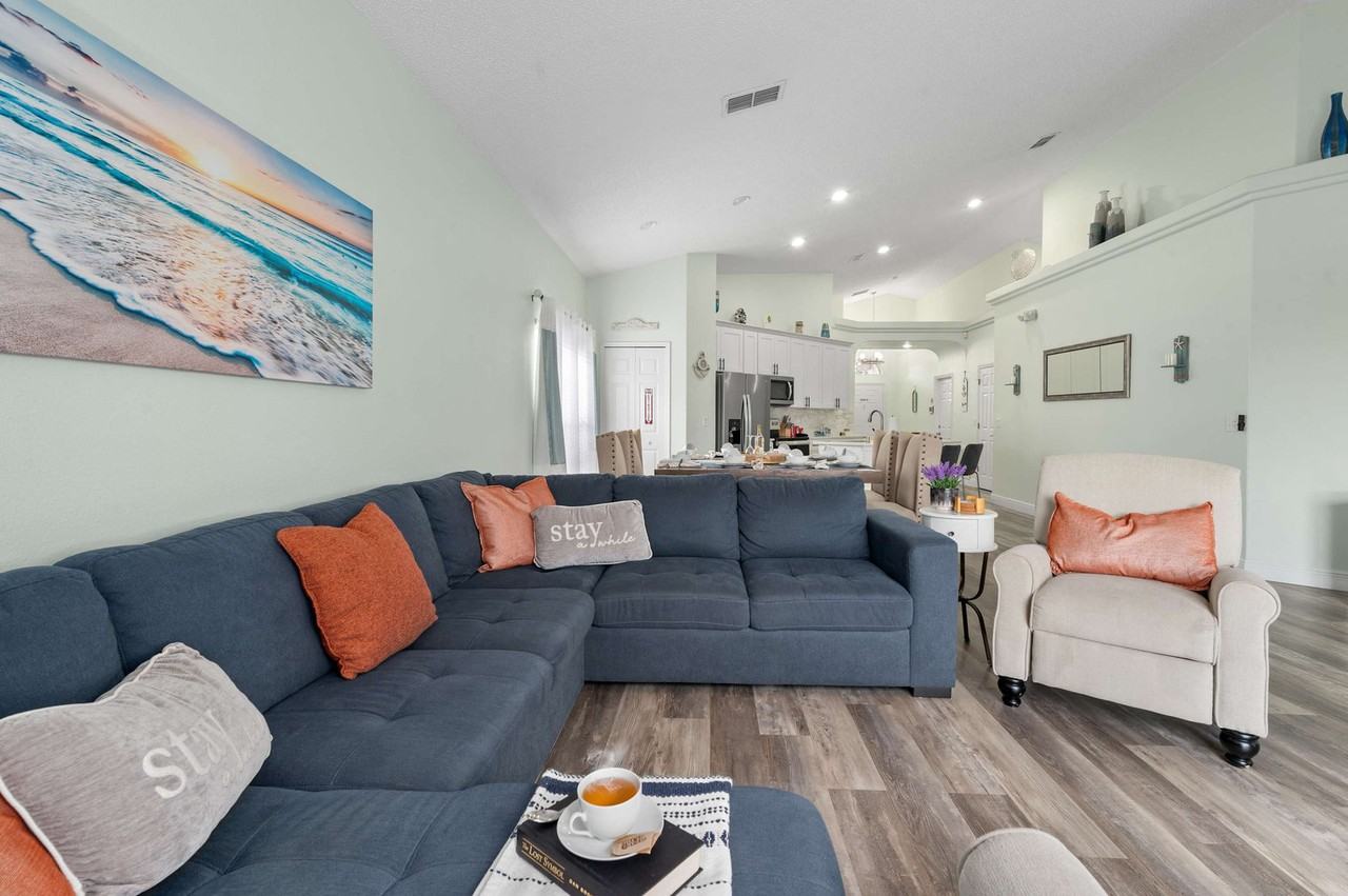 16806 Glenbrook Blvd #1029871P - Photo 5 of 50