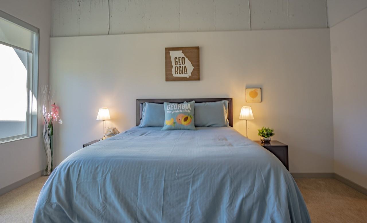 550 West Peachtree Street Northwest - Photo 7 of 33