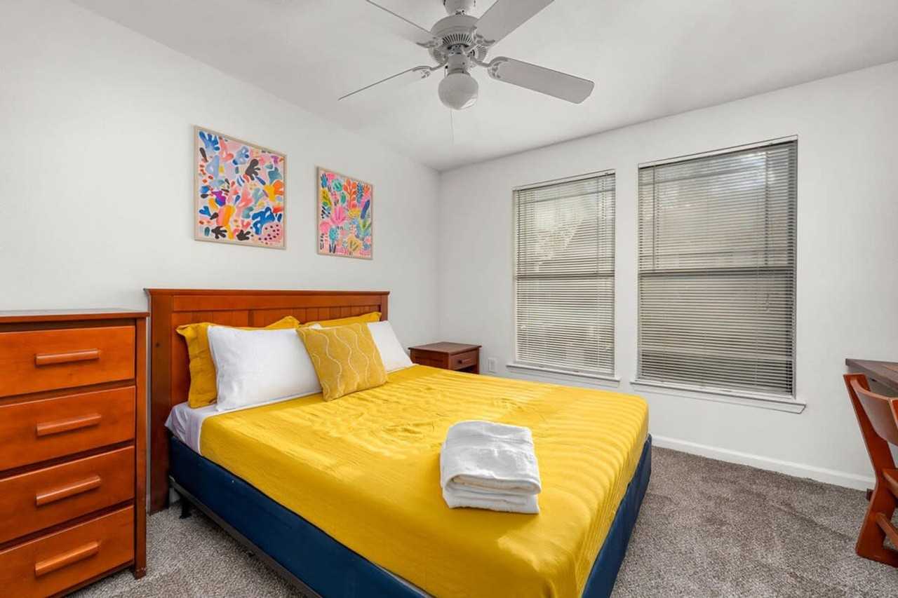 2505 Livingston Avenue - Photo 4 of 100