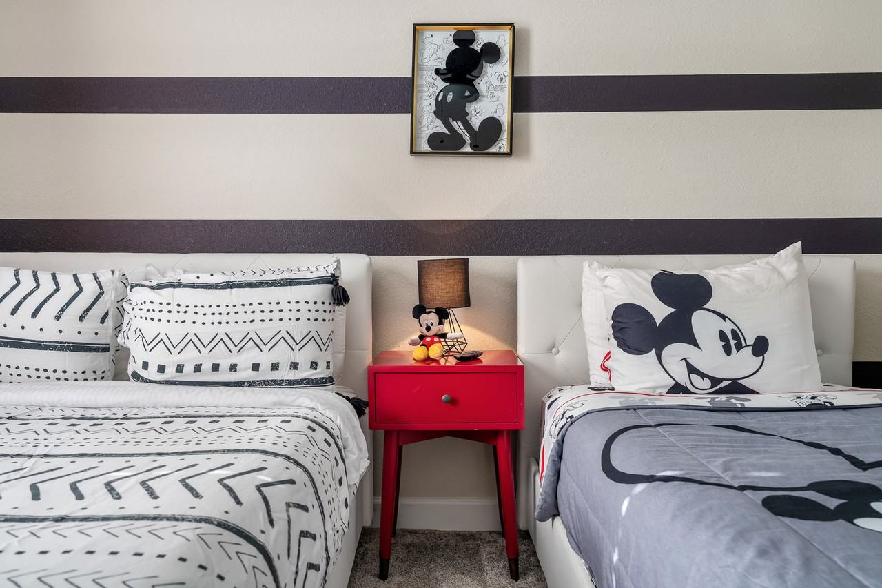 5029 Windermere Ave #1018130P - Photo 7 of 41