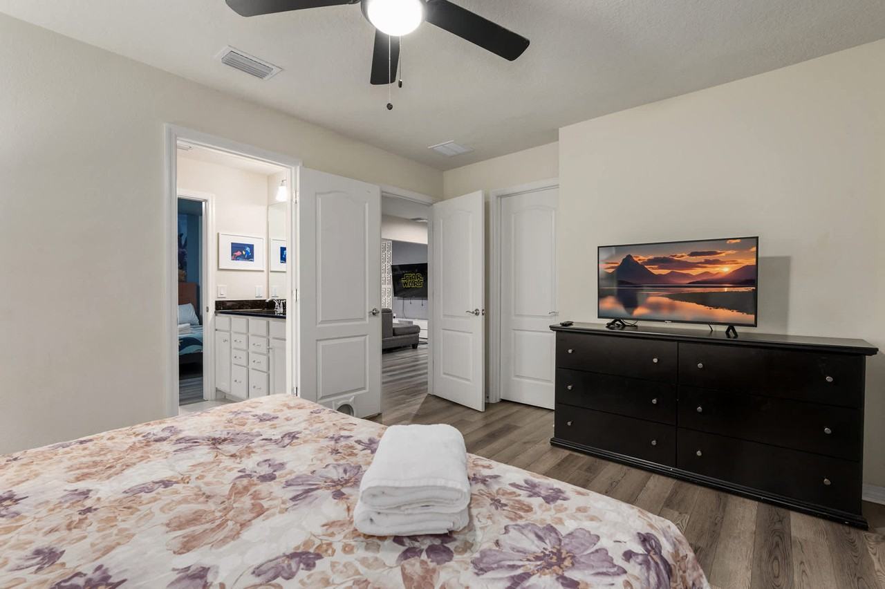 8885 Qin Loop #1036617P - Photo 6 of 50