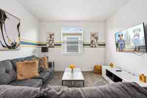 featured image of 969 Leader Street