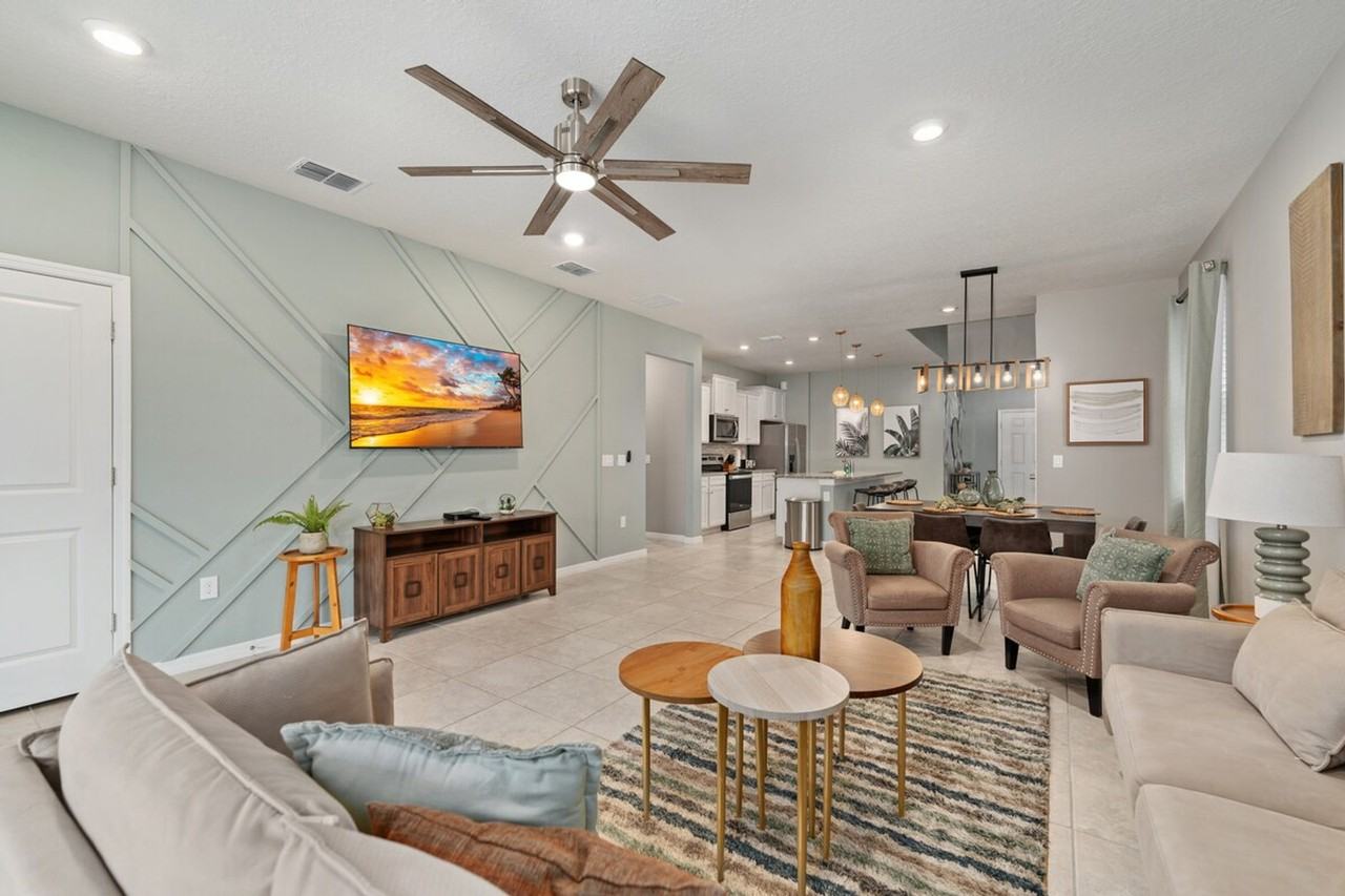 3436 Lilac Way #1018147P - Photo 2 of 48