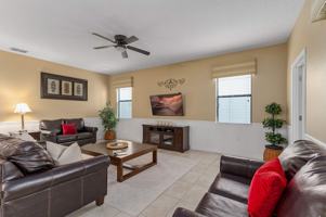 featured image of 1427 Wexford Way