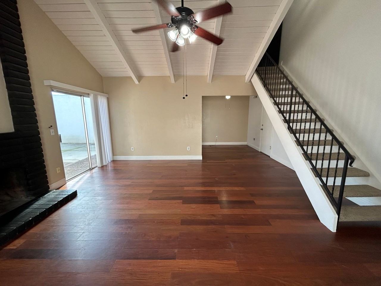 316 Avila Ct - Photo 3 of 19