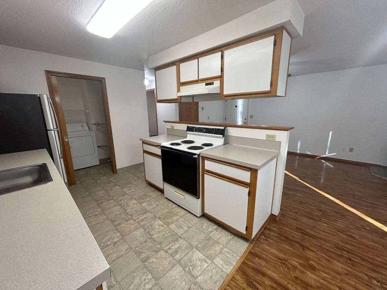 3911 Plomondon St - Photo 3 of 18
