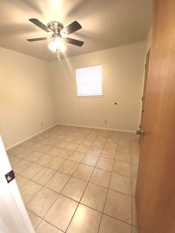 9650 Front St ##C - Photo 7 of 11