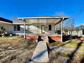 105 Summit St - Photo 1 of 1