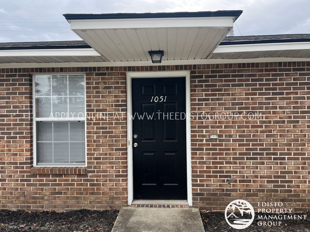 1031 - 1091 Fairfield Street - Photo 2 of 33