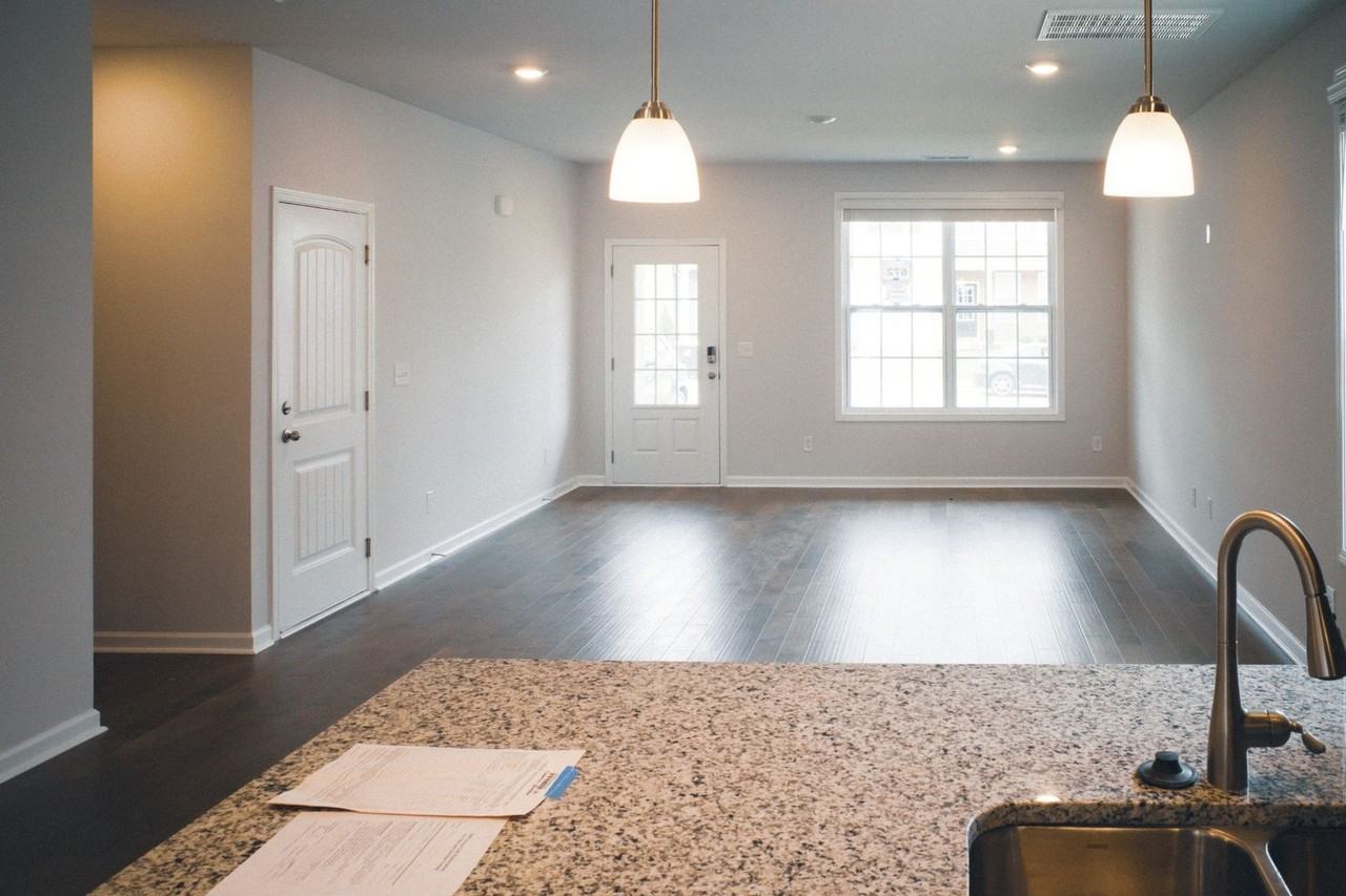 4231 Grapevine Loop - Photo 6 of 28