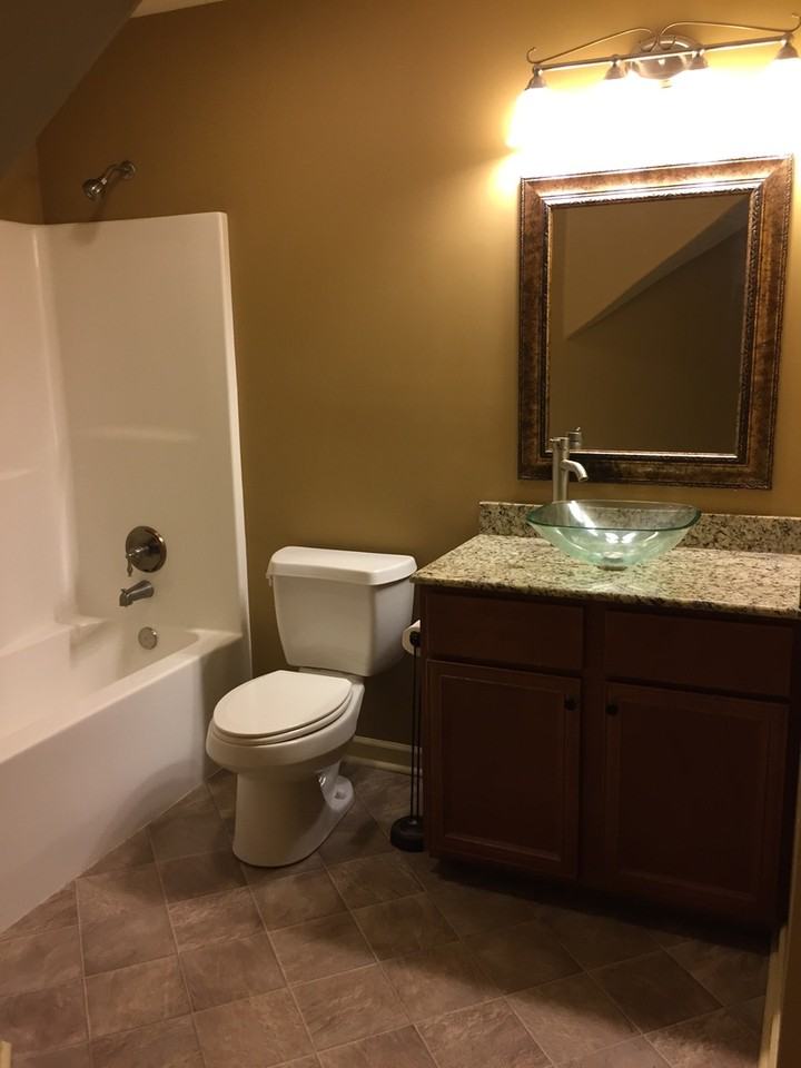 113 Padre Dr - Photo 2 of 10