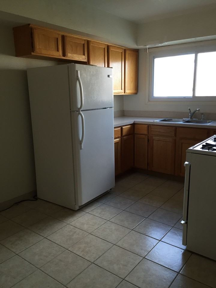 Washington St. Apartments - Photo 4 of 10