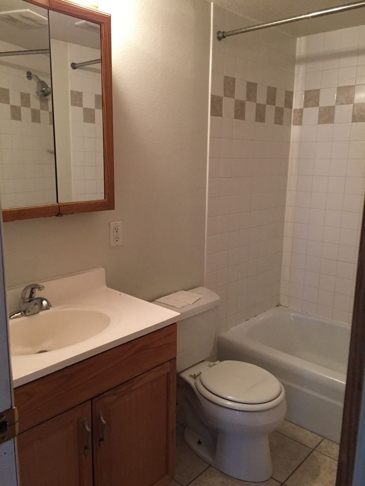 Washington St. Apartments - Photo 7 of 10