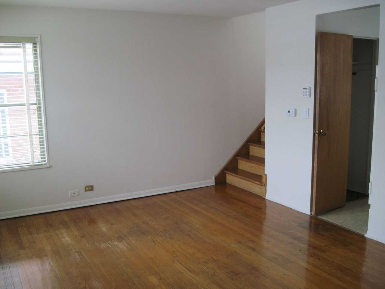 300 - *745-771 St. Johns Townhomes* - Photo 6 of 9