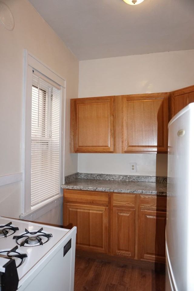 24  -  1815 First - Photo 5 of 48