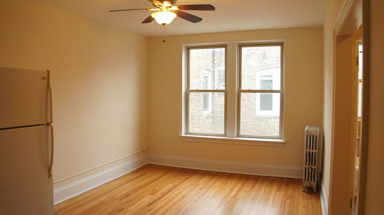 2715 NMA LLC - Photo 3 of 32