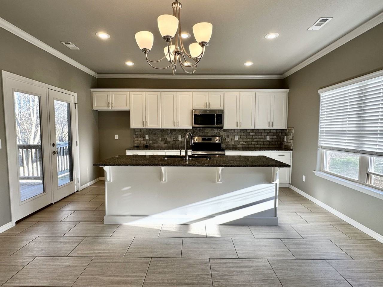 3836 Williams Cv - Photo 2 of 14