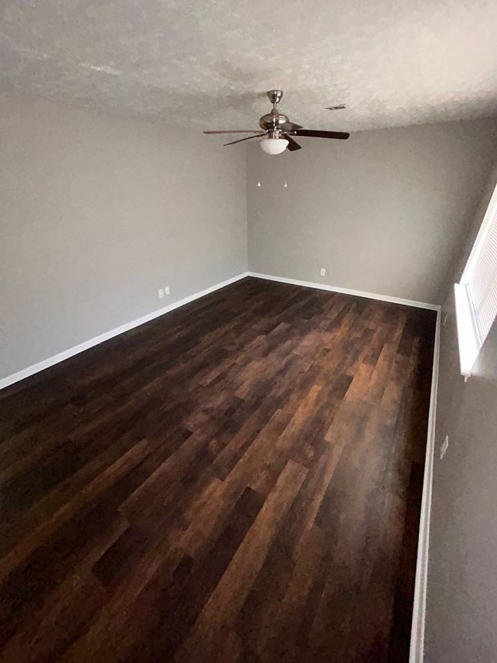 302 Briarhill Rd - Photo 4 of 17