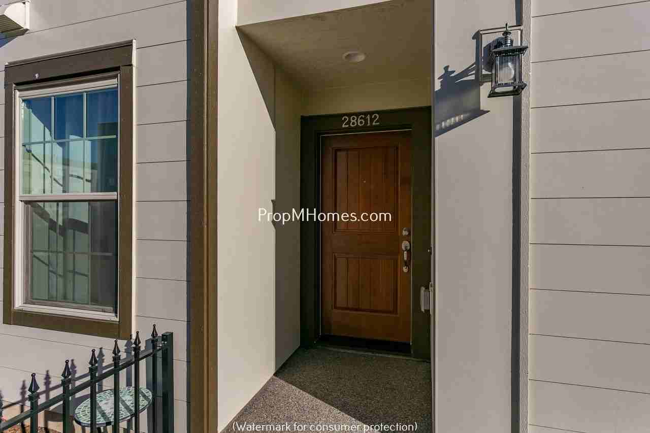 28612 Sw Paris Ave - Photo 2 of 28