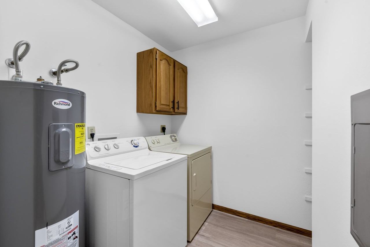 Foxcroft Apartments - Photo 4 of 12