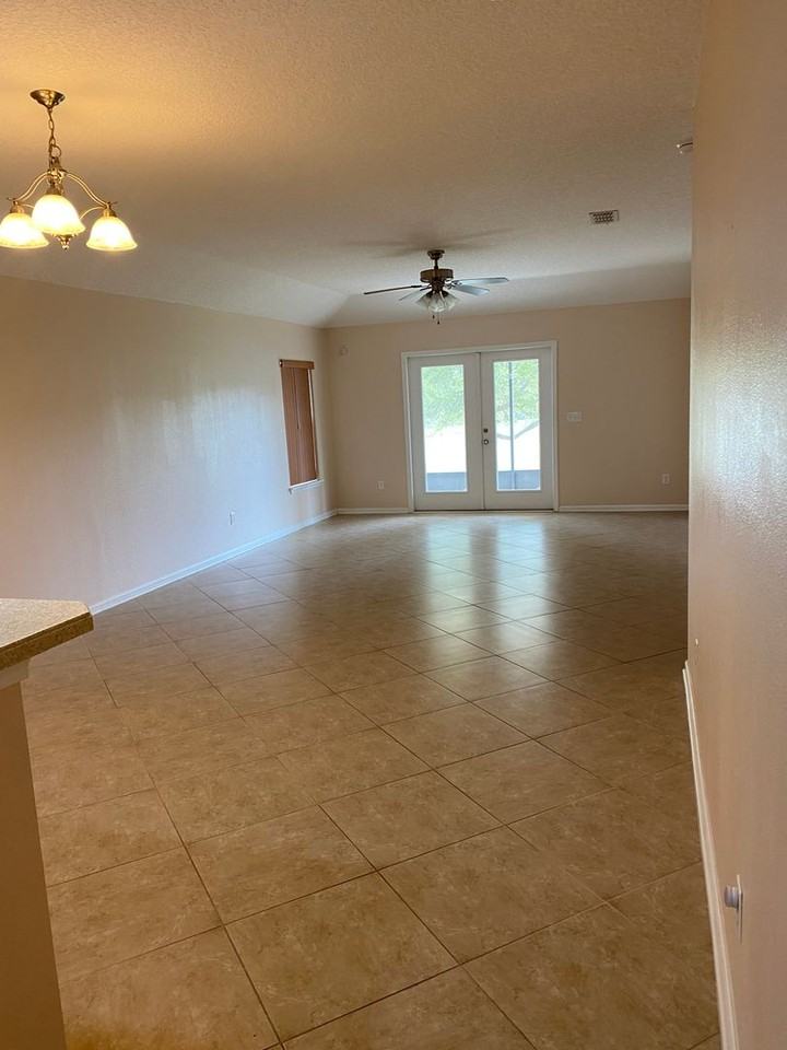 3852 Great Falls Loop - Photo 6 of 40
