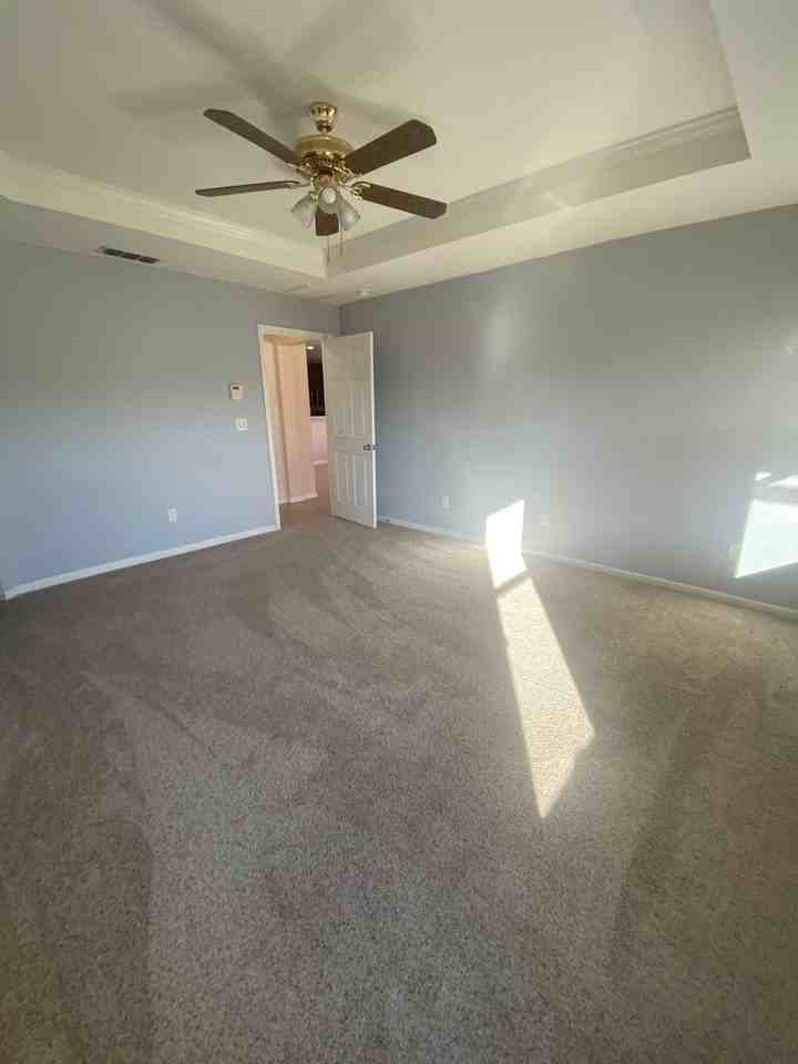 3852 Great Falls Loop - Photo 7 of 40
