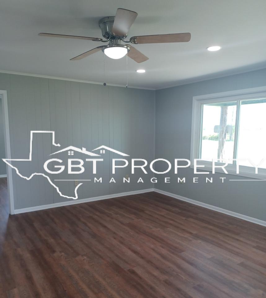 1460 L County Road 828 - Photo 2 of 8