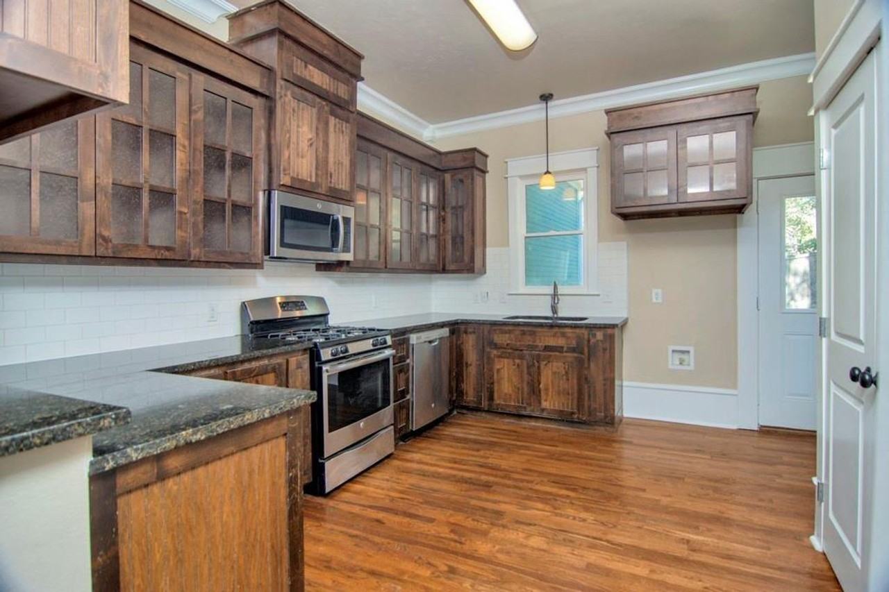 812 W Richmond Ave - Photo 6 of 11