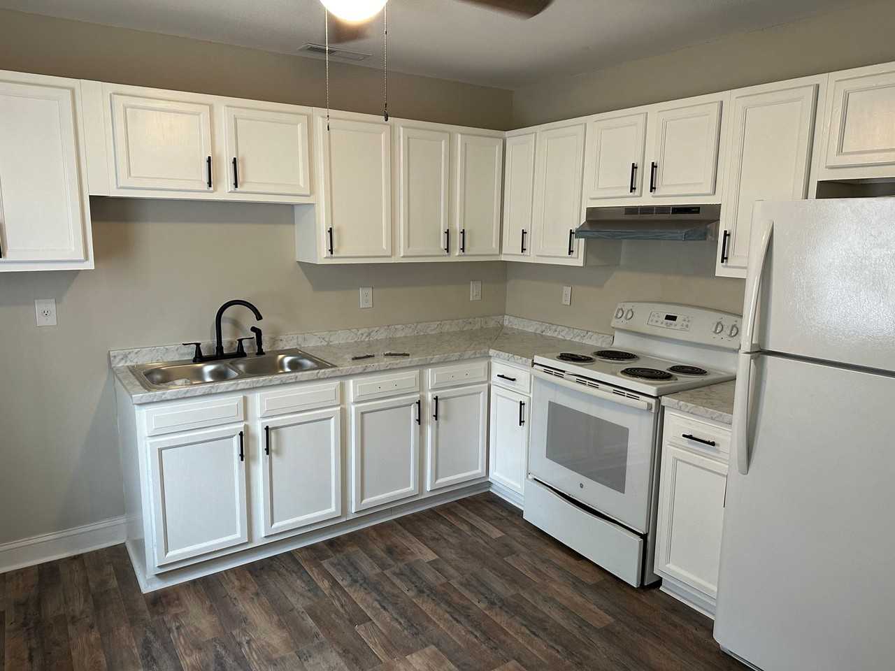 1537 N Avalon triplex - Photo 6 of 8