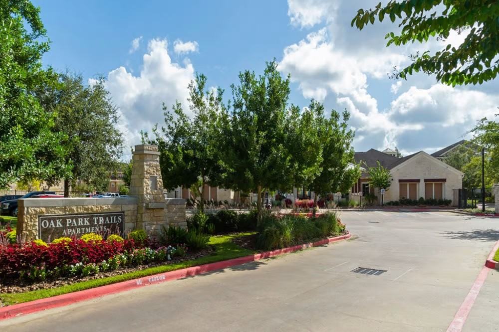 Oak Park Trails - Photo 2 of 50