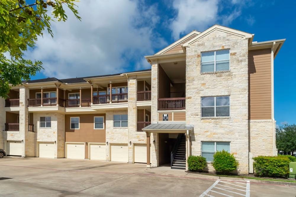 Oak Park Trails - Photo 7 of 50