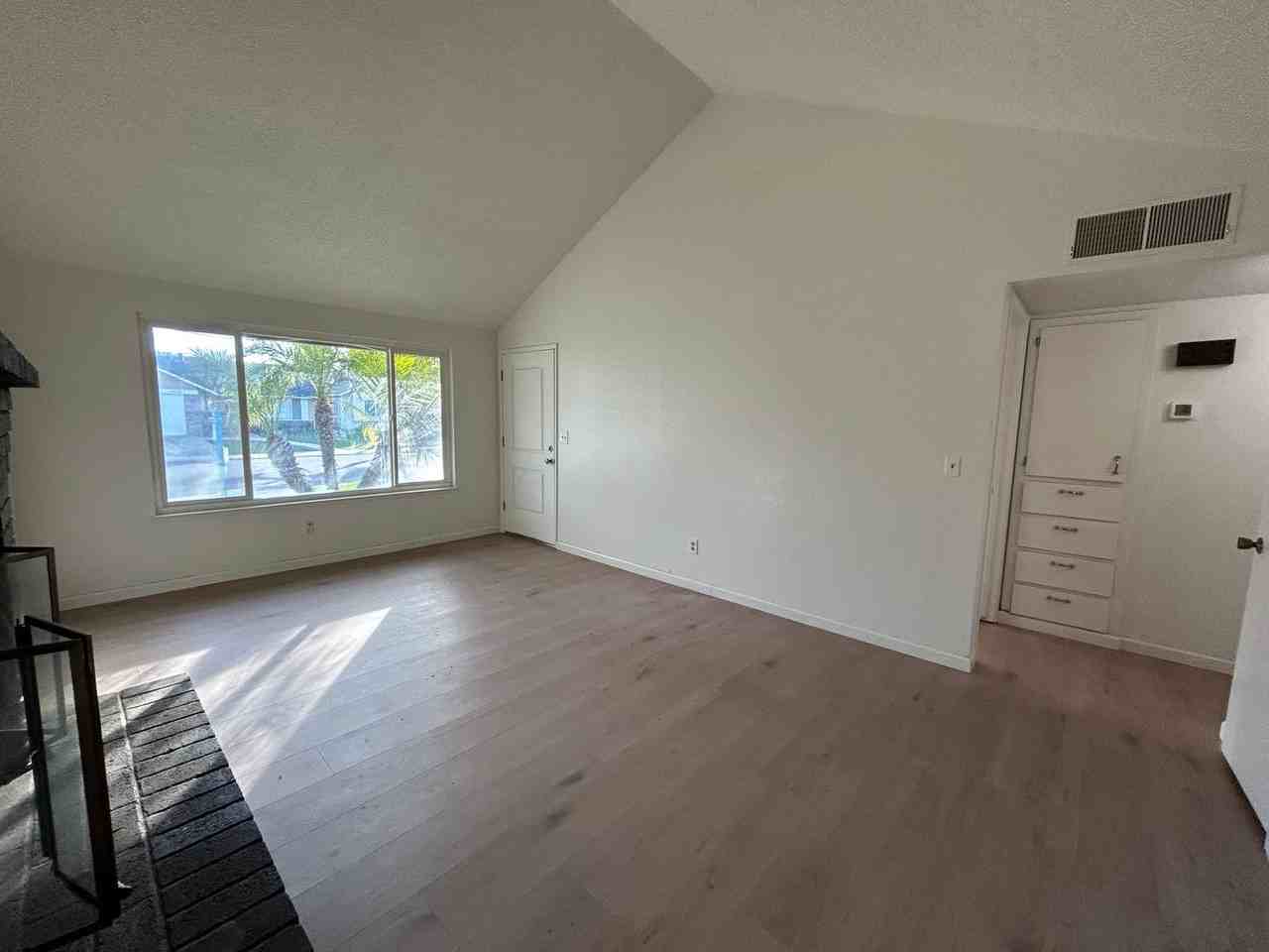 4029 Nugget Dr - Photo 2 of 21