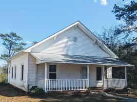 featured image of 324 Toomer Loop Rd