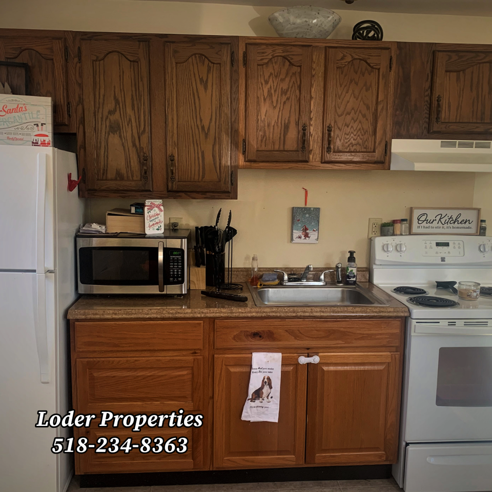 107 Park Pl #8 - Photo 2 of 4