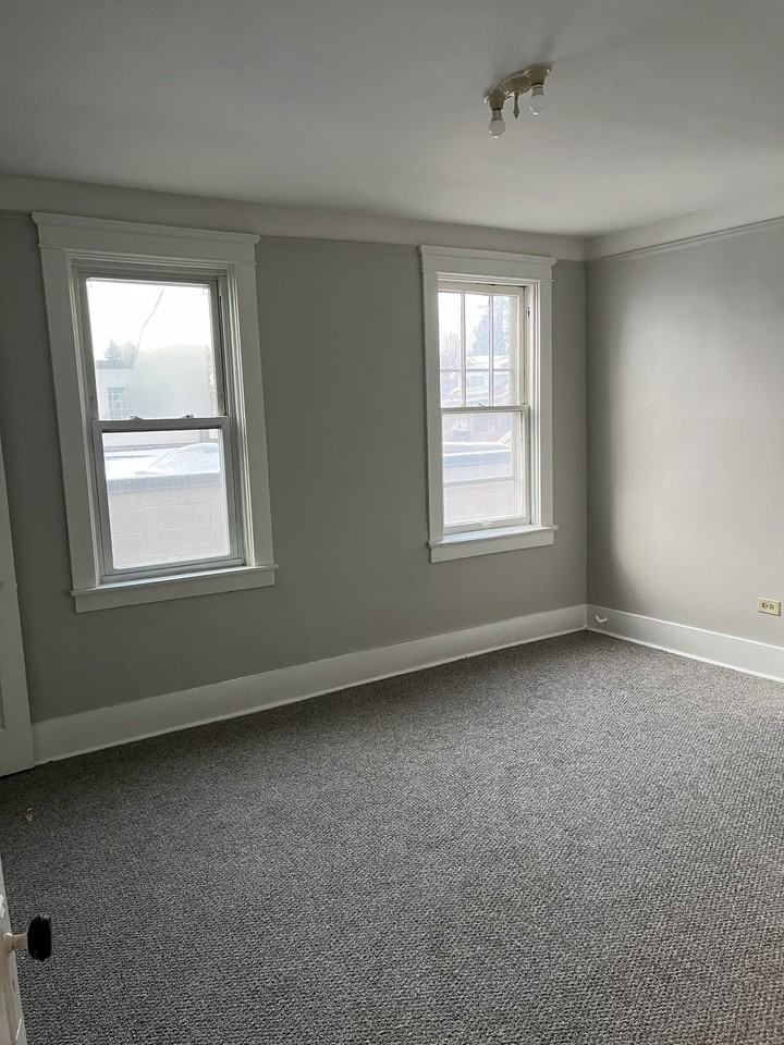 3929 California Ave #3931 - Photo 4 of 21