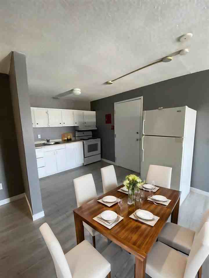 9 1-9 Prince Edward Street - 309 #309 - Photo 2 of 5